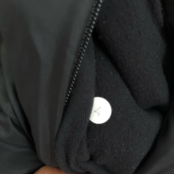 Lululemon Black Fleece and Nylon Jacket - Picture 6 of 6